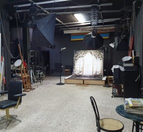 LOCALE COMMERCIALE CON GARAGE - Via Adua